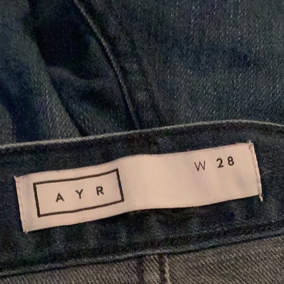 💥PRICE DROP💥 The Aloe High Rise Straight Leg Jeans - Picture 7 of 9